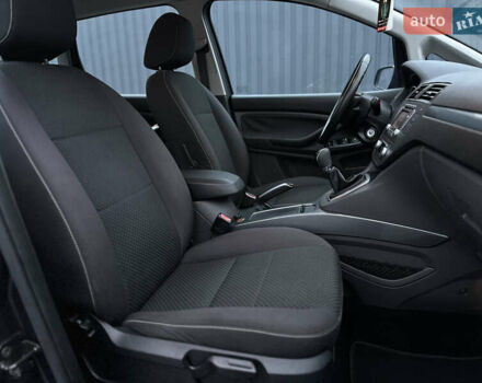 Серый Форд Си-Макс, объемом двигателя 1.8 л и пробегом 282 тыс. км за 6300 $, фото 41 на Automoto.ua