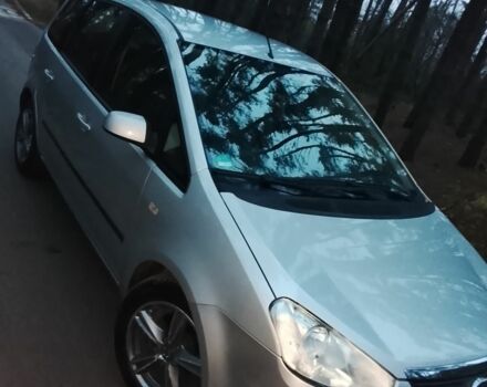 Серый Форд Си-Макс, объемом двигателя 1.8 л и пробегом 280 тыс. км за 5400 $, фото 1 на Automoto.ua