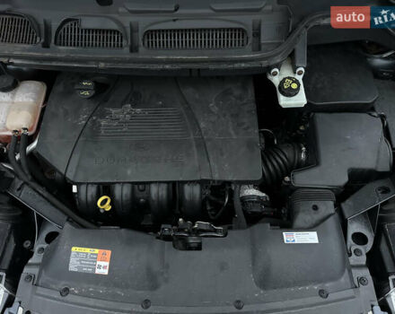 Серый Форд Си-Макс, объемом двигателя 1.8 л и пробегом 282 тыс. км за 6300 $, фото 51 на Automoto.ua