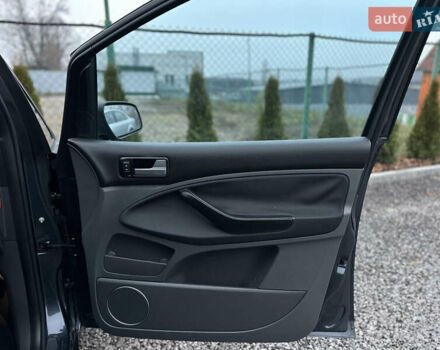 Серый Форд Си-Макс, объемом двигателя 1.8 л и пробегом 282 тыс. км за 6300 $, фото 39 на Automoto.ua