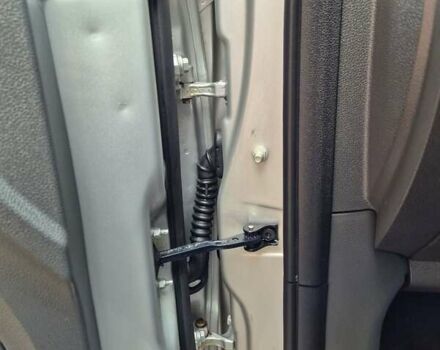 Сірий Форд Сі-Макс, об'ємом двигуна 1.6 л та пробігом 195 тис. км за 5850 $, фото 21 на Automoto.ua