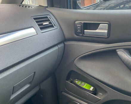 Серый Форд Си-Макс, объемом двигателя 2 л и пробегом 360 тыс. км за 6800 $, фото 27 на Automoto.ua