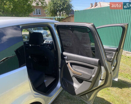 Сірий Форд Сі-Макс, об'ємом двигуна 1.8 л та пробігом 250 тис. км за 4500 $, фото 9 на Automoto.ua