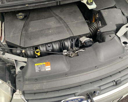 Сірий Форд Сі-Макс, об'ємом двигуна 1.8 л та пробігом 254 тис. км за 6100 $, фото 26 на Automoto.ua