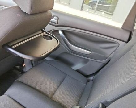 Сірий Форд Сі-Макс, об'ємом двигуна 1.8 л та пробігом 210 тис. км за 4500 $, фото 5 на Automoto.ua