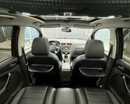 Серый Форд Си-Макс, объемом двигателя 1.6 л и пробегом 146 тыс. км за 6700 $, фото 74 на Automoto.ua