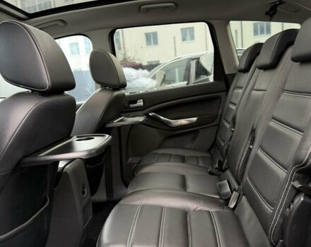 Серый Форд Си-Макс, объемом двигателя 1.6 л и пробегом 146 тыс. км за 6700 $, фото 69 на Automoto.ua