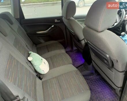 Сірий Форд Сі-Макс, об'ємом двигуна 1.6 л та пробігом 260 тис. км за 5500 $, фото 3 на Automoto.ua