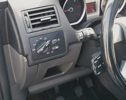 Серый Форд Си-Макс, объемом двигателя 1.56 л и пробегом 200 тыс. км за 6600 $, фото 10 на Automoto.ua