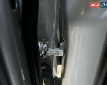 Серый Форд Си-Макс, объемом двигателя 1.8 л и пробегом 181 тыс. км за 5300 $, фото 93 на Automoto.ua