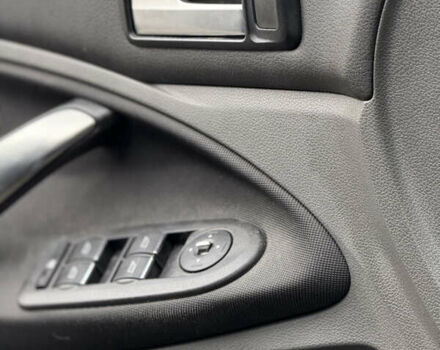 Серый Форд Си-Макс, объемом двигателя 1.6 л и пробегом 146 тыс. км за 6700 $, фото 55 на Automoto.ua