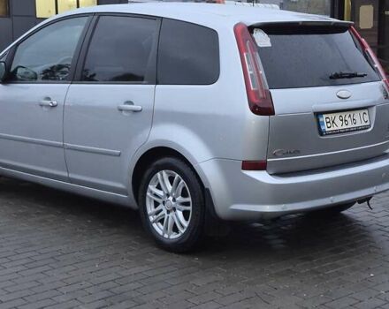 Серый Форд Си-Макс, объемом двигателя 1.56 л и пробегом 333 тыс. км за 5000 $, фото 3 на Automoto.ua