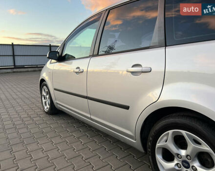 Серый Форд Си-Макс, объемом двигателя 1.8 л и пробегом 181 тыс. км за 5300 $, фото 19 на Automoto.ua