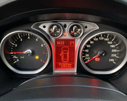 Серый Форд Си-Макс, объемом двигателя 1.6 л и пробегом 217 тыс. км за 5800 $, фото 31 на Automoto.ua