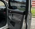 Серый Форд Си-Макс, объемом двигателя 1.6 л и пробегом 260 тыс. км за 5650 $, фото 4 на Automoto.ua
