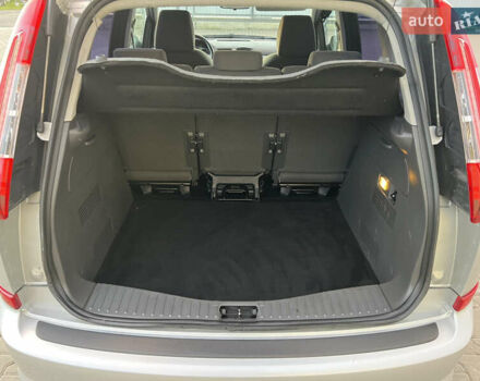 Серый Форд Си-Макс, объемом двигателя 1.8 л и пробегом 181 тыс. км за 5300 $, фото 42 на Automoto.ua