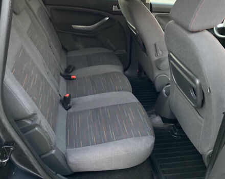 Серый Форд Си-Макс, объемом двигателя 1.6 л и пробегом 217 тыс. км за 5800 $, фото 14 на Automoto.ua