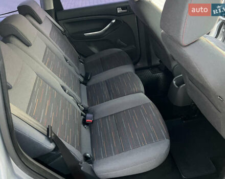 Серый Форд Си-Макс, объемом двигателя 1.8 л и пробегом 181 тыс. км за 5300 $, фото 76 на Automoto.ua