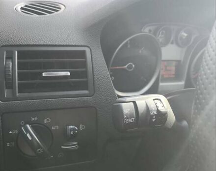 Серый Форд Си-Макс, объемом двигателя 1.6 л и пробегом 246 тыс. км за 7200 $, фото 10 на Automoto.ua