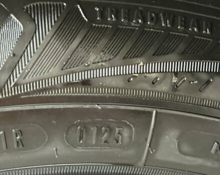 Серый Форд Си-Макс, объемом двигателя 1.6 л и пробегом 146 тыс. км за 6700 $, фото 43 на Automoto.ua