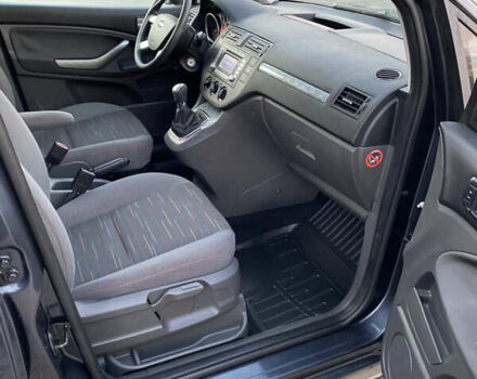 Серый Форд Си-Макс, объемом двигателя 1.6 л и пробегом 217 тыс. км за 5800 $, фото 16 на Automoto.ua