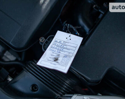Сірий Форд Сі-Макс, об'ємом двигуна 2 л та пробігом 188 тис. км за 7900 $, фото 69 на Automoto.ua