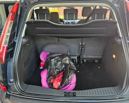 Серый Форд Си-Макс, объемом двигателя 1.6 л и пробегом 272 тыс. км за 5900 $, фото 9 на Automoto.ua