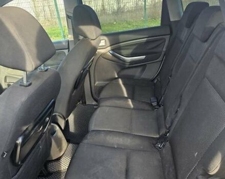 Сірий Форд Сі-Макс, об'ємом двигуна 1.6 л та пробігом 300 тис. км за 4500 $, фото 4 на Automoto.ua