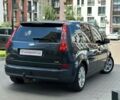 Серый Форд Си-Макс, объемом двигателя 1.56 л и пробегом 280 тыс. км за 6500 $, фото 7 на Automoto.ua