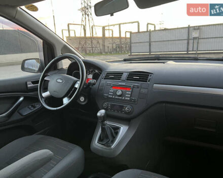 Серый Форд Си-Макс, объемом двигателя 1.8 л и пробегом 181 тыс. км за 5300 $, фото 68 на Automoto.ua