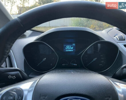 Серый Форд Си-Макс, объемом двигателя 1.56 л и пробегом 220 тыс. км за 7800 $, фото 12 на Automoto.ua