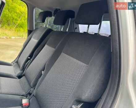 Сірий Форд Сі-Макс, об'ємом двигуна 1.8 л та пробігом 221 тис. км за 5888 $, фото 78 на Automoto.ua
