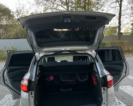 Серый Форд Си-Макс, объемом двигателя 1.56 л и пробегом 220 тыс. км за 7800 $, фото 22 на Automoto.ua