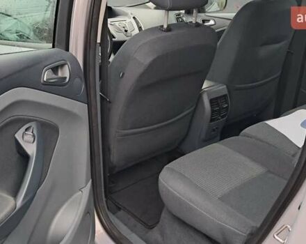 Серый Форд Си-Макс, объемом двигателя 1.6 л и пробегом 126 тыс. км за 7899 $, фото 1 на Automoto.ua