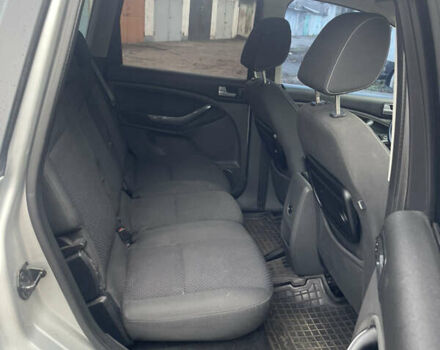 Серый Форд Си-Макс, объемом двигателя 1.56 л и пробегом 130 тыс. км за 5450 $, фото 9 на Automoto.ua