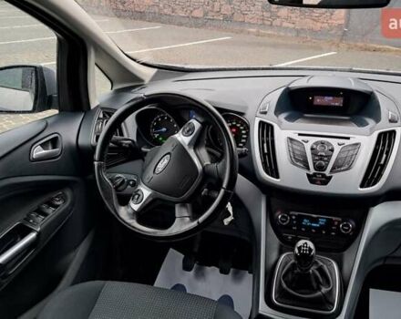 Серый Форд Си-Макс, объемом двигателя 1.6 л и пробегом 126 тыс. км за 7899 $, фото 3 на Automoto.ua