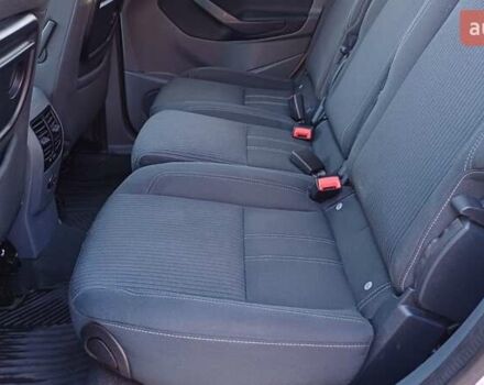 Серый Форд Си-Макс, объемом двигателя 1.6 л и пробегом 267 тыс. км за 7999 $, фото 12 на Automoto.ua