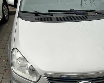 Сірий Форд Сі-Макс, об'ємом двигуна 1.75 л та пробігом 187 тис. км за 7700 $, фото 2 на Automoto.ua