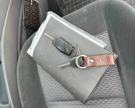 Сірий Форд Сі-Макс, об'ємом двигуна 1.8 л та пробігом 221 тис. км за 5900 $, фото 15 на Automoto.ua