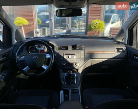 Серый Форд Си-Макс, объемом двигателя 1.8 л и пробегом 188 тыс. км за 7700 $, фото 8 на Automoto.ua