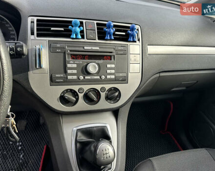 Сірий Форд Сі-Макс, об'ємом двигуна 1.6 л та пробігом 133 тис. км за 5800 $, фото 9 на Automoto.ua