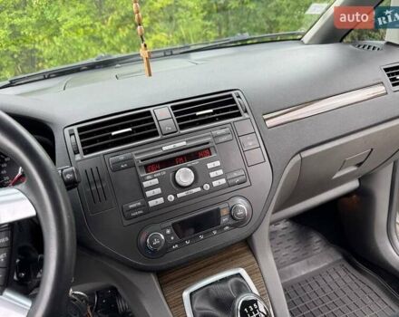 Сірий Форд Сі-Макс, об'ємом двигуна 1.8 л та пробігом 221 тис. км за 5888 $, фото 52 на Automoto.ua