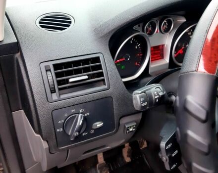 Сірий Форд Сі-Макс, об'ємом двигуна 0.16 л та пробігом 187 тис. км за 6299 $, фото 14 на Automoto.ua