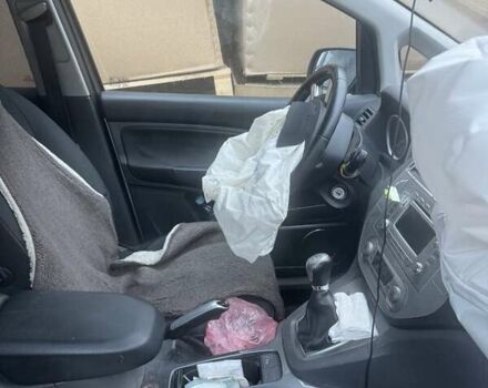 Серый Форд Си-Макс, объемом двигателя 1.6 л и пробегом 330 тыс. км за 3200 $, фото 6 на Automoto.ua