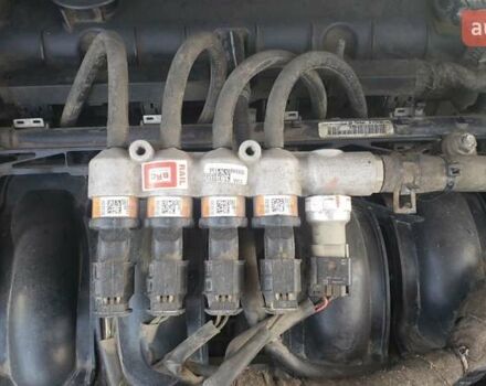 Сірий Форд Сі-Макс, об'ємом двигуна 1.6 л та пробігом 144 тис. км за 7300 $, фото 5 на Automoto.ua