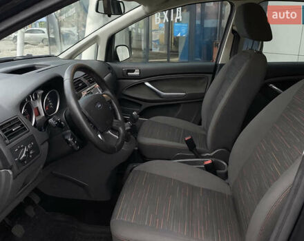 Серый Форд Си-Макс, объемом двигателя 1.6 л и пробегом 207 тыс. км за 5500 $, фото 15 на Automoto.ua