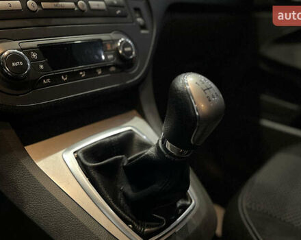 Сірий Форд Сі-Макс, об'ємом двигуна 1.56 л та пробігом 320 тис. км за 6500 $, фото 13 на Automoto.ua
