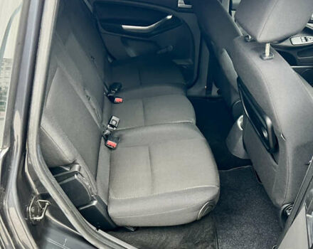 Серый Форд Си-Макс, объемом двигателя 1.8 л и пробегом 200 тыс. км за 6450 $, фото 21 на Automoto.ua