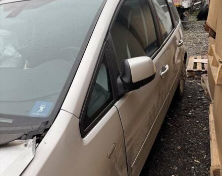 Серый Форд Си-Макс, объемом двигателя 1.6 л и пробегом 330 тыс. км за 3200 $, фото 4 на Automoto.ua