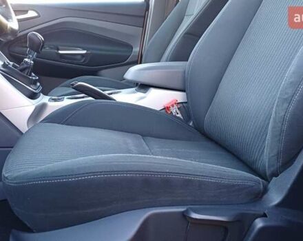 Серый Форд Си-Макс, объемом двигателя 1.6 л и пробегом 267 тыс. км за 7999 $, фото 19 на Automoto.ua